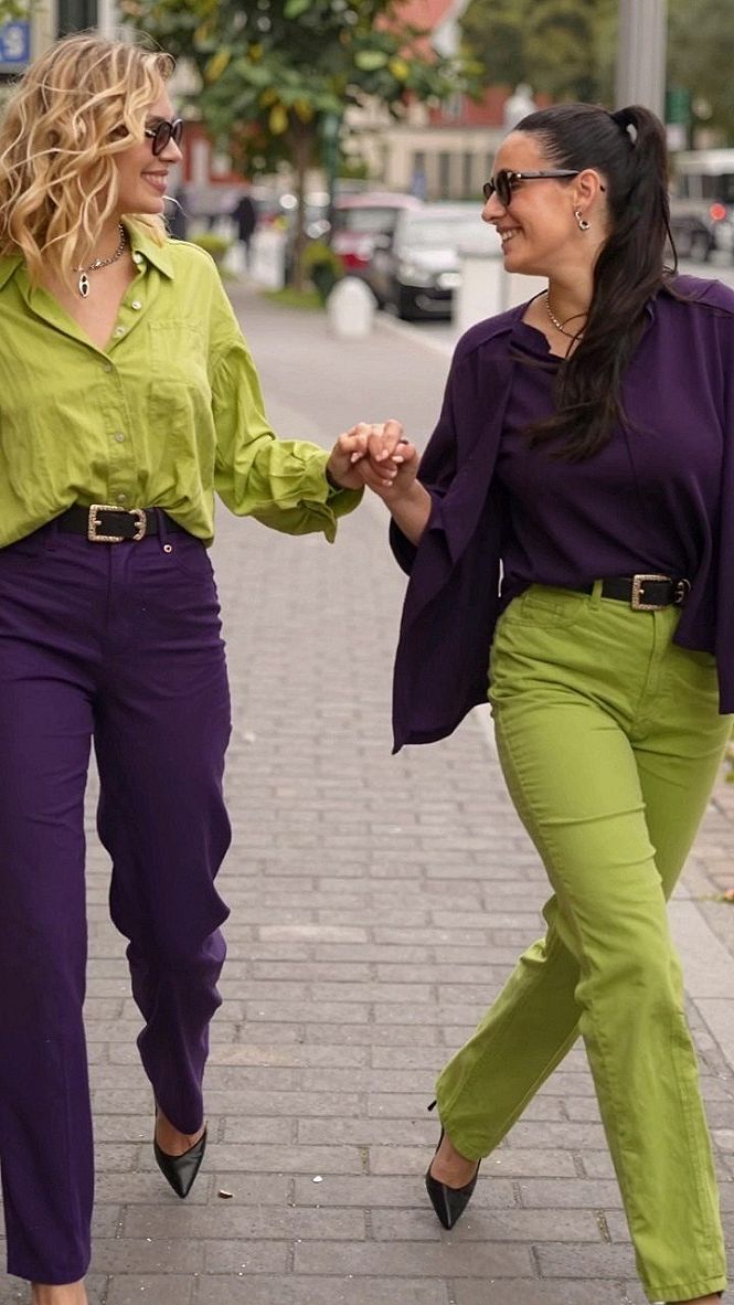 Choosing the Right Purple Trousers for Your Office Wardrobe