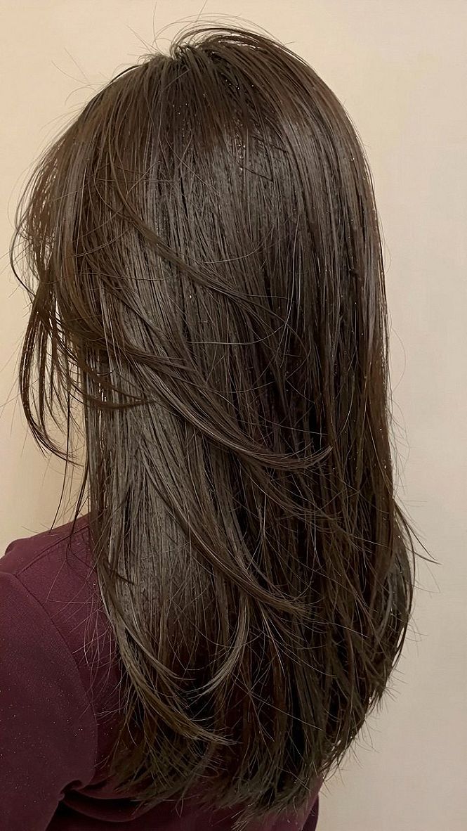 Maintaining Long Dark Hair With Caramel Highlights
