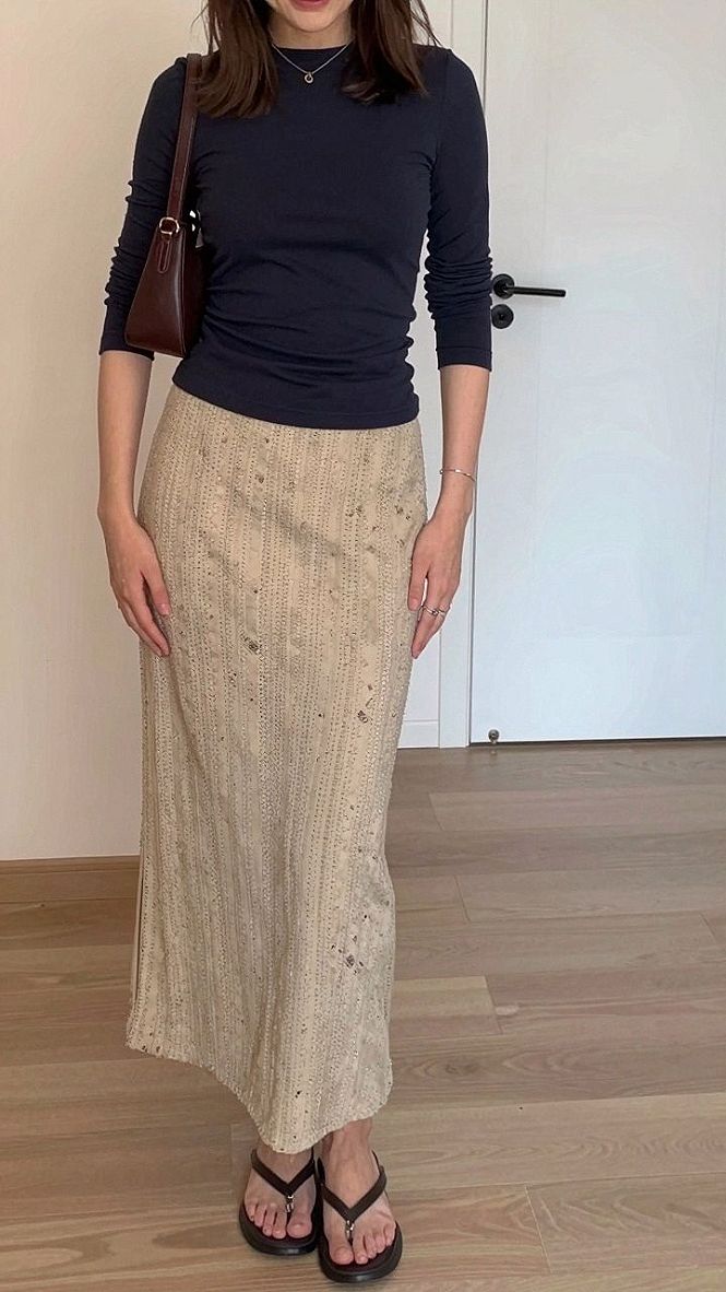 Keeping Your Suede Skirt Protected During Winter