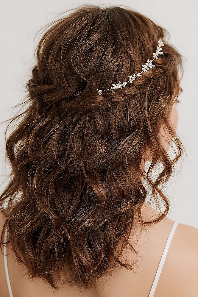 Elegant Prom & Quinceañera Hairstyles: Shine Bright!