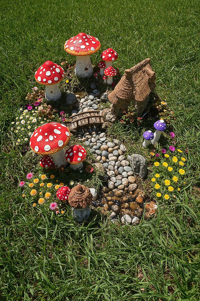 Charming Fairy Garden Bed Ideas for a Magical Little Garden