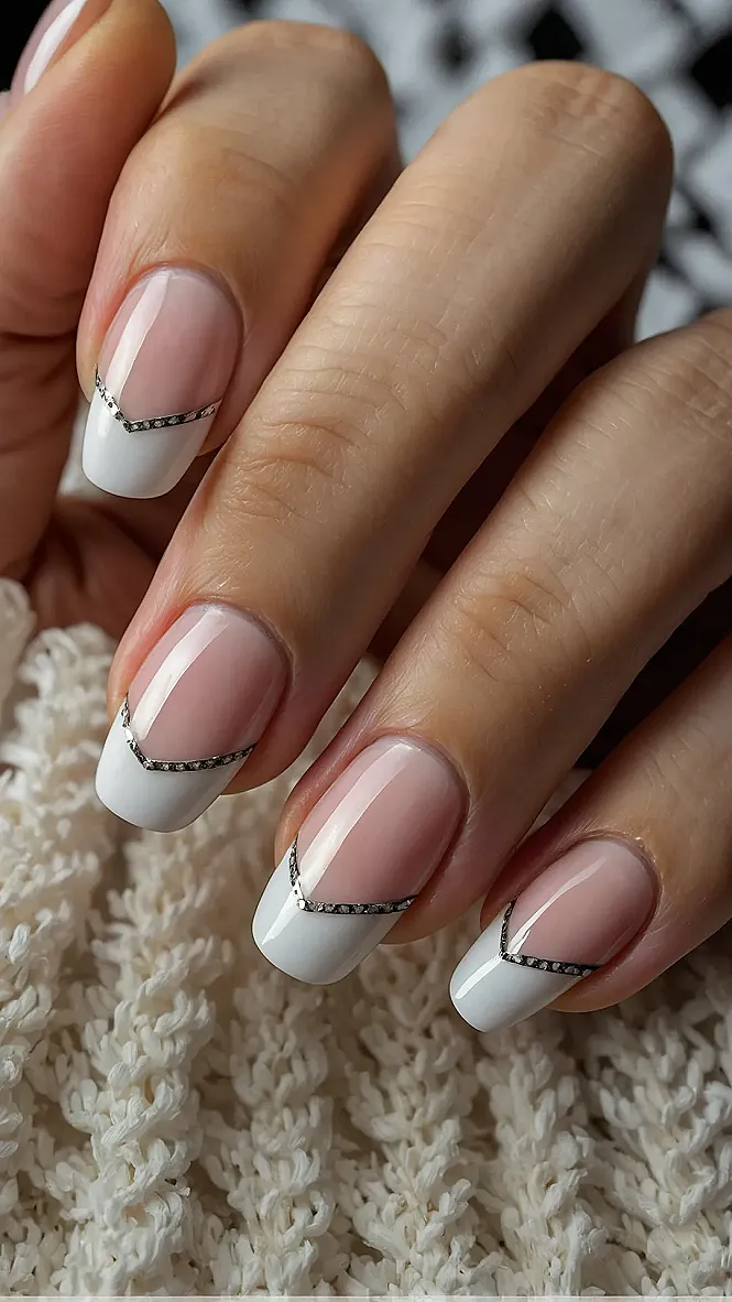 Cozy Chic: Plaid Nails