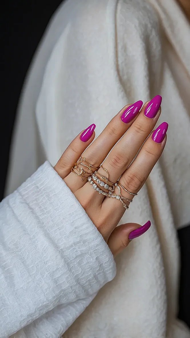 Effortless Nail Glow