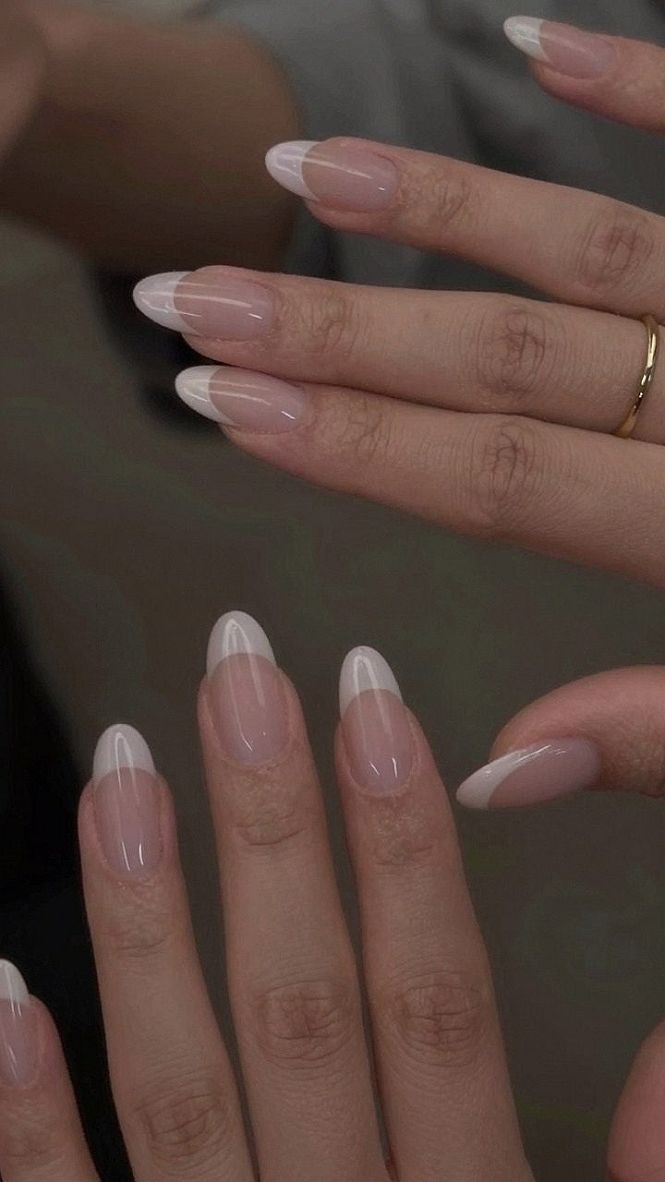 Traditional White Tips With Natural Base Shades