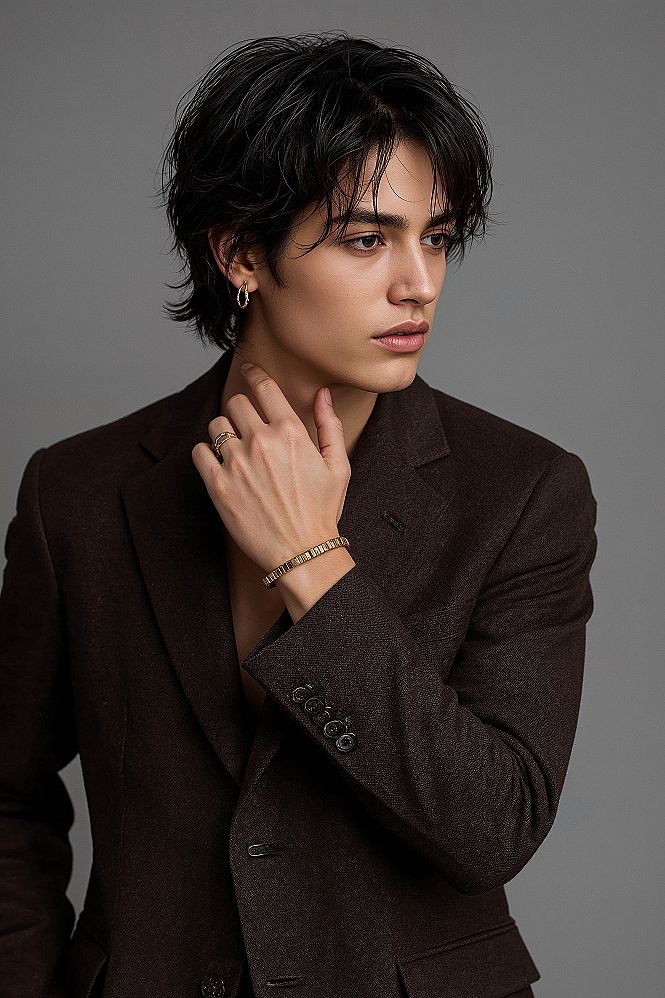 Posh & Polished: Asian Mid-Length Layered Haircuts for Men