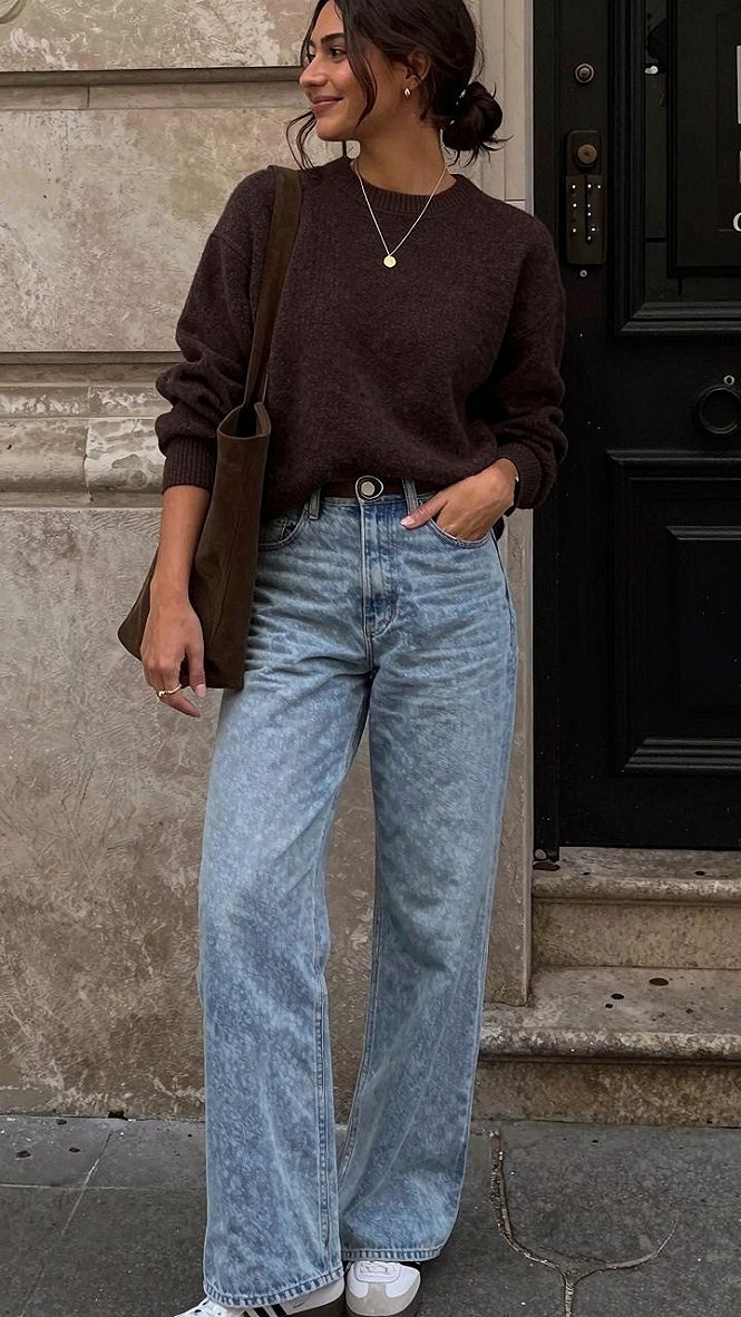 Selecting the Right Knitwear to Wear Under Your Outerwear