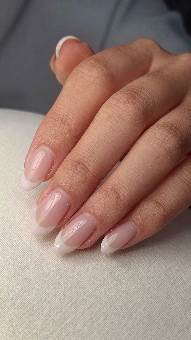 Choosing the Right Pink Shade for Your French Tips