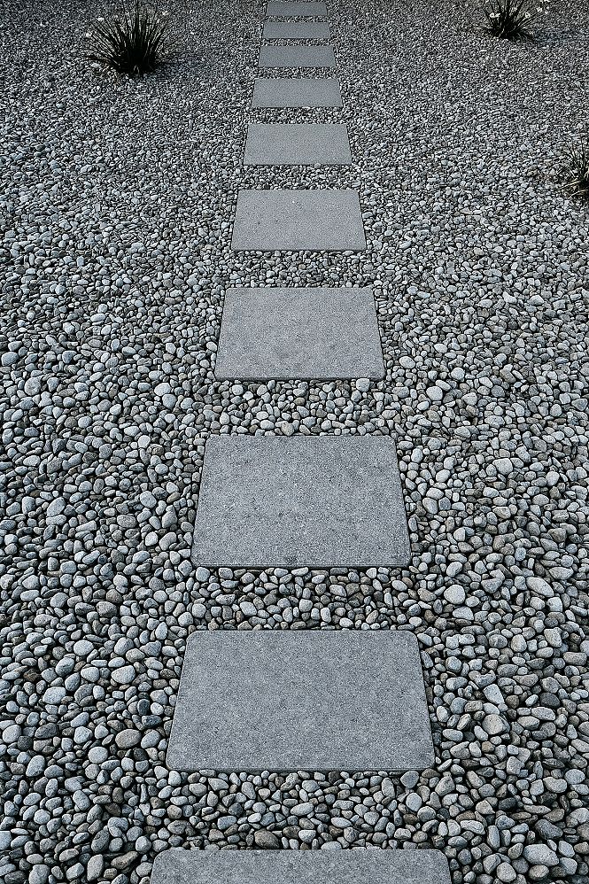 Zen Garden Oasis: Modern Pebble Landscape & Dream Backyard Ideas