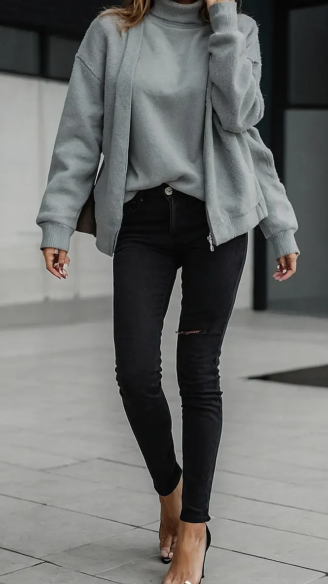 Fall Fashion Goals: Cozy Up in Style