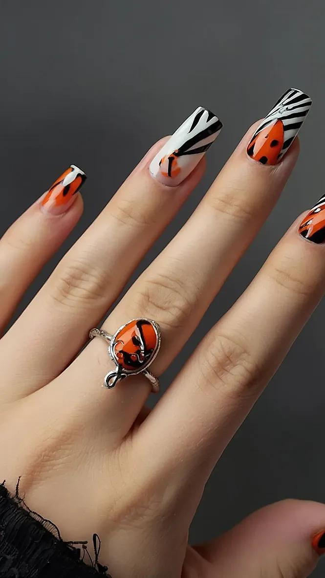 Batty Nails: Halloween Hustle