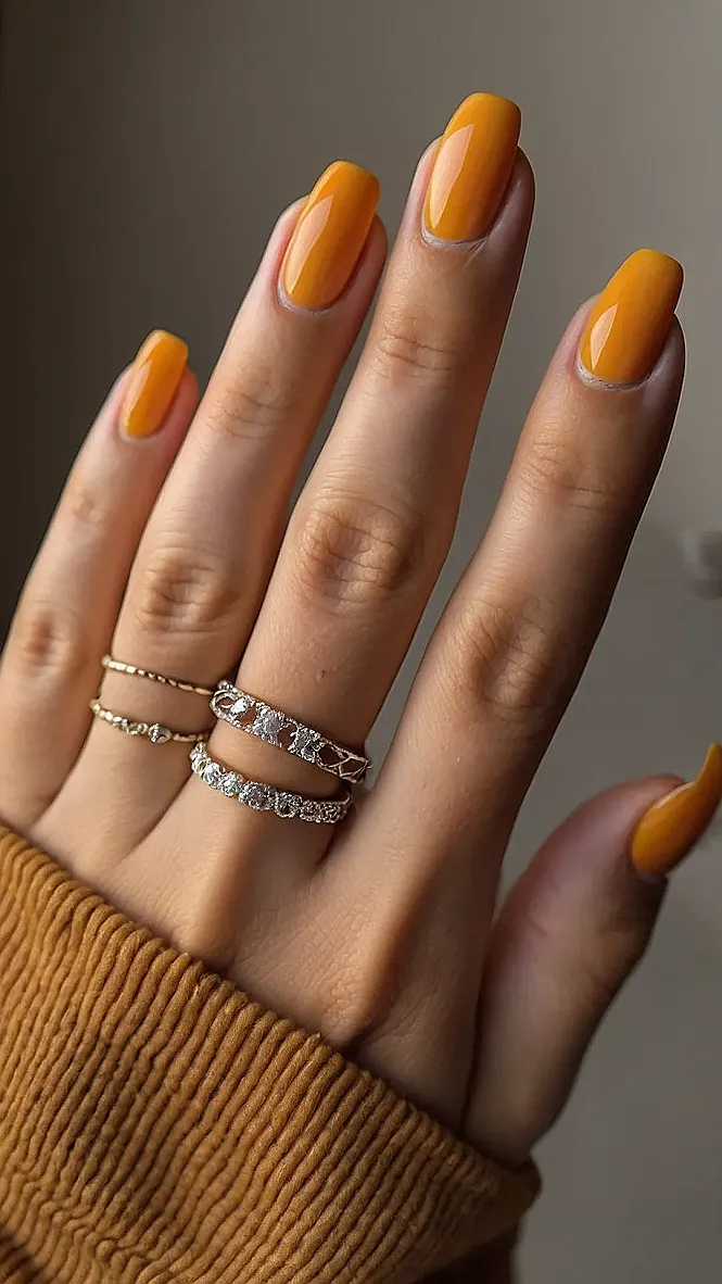 Burgundy and Gold, the Perfect Duo!