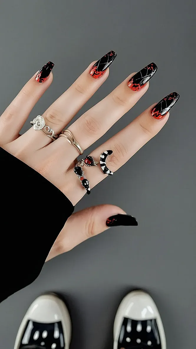 Spooky Chic: All Hallows' Eve