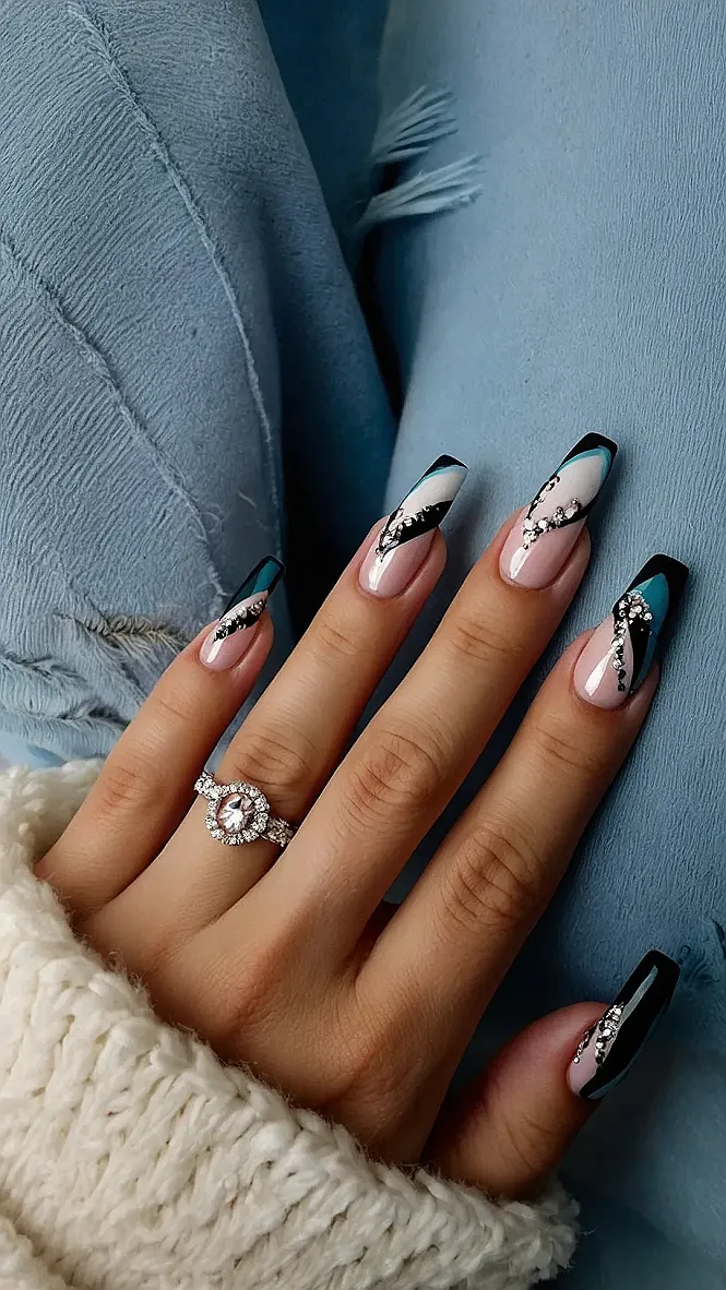 Winter Wonderland Nails: Get Ready to Sparkle!