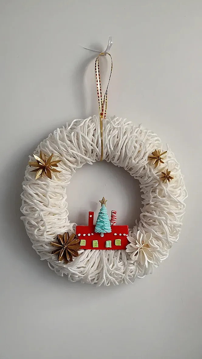 Yarn Christmas Wreath