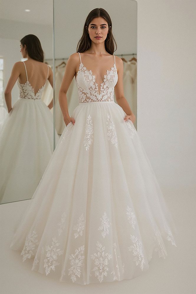 Dreamy A-Line Wedding Dresses 2025: Romantic Lace & Tulle Styles