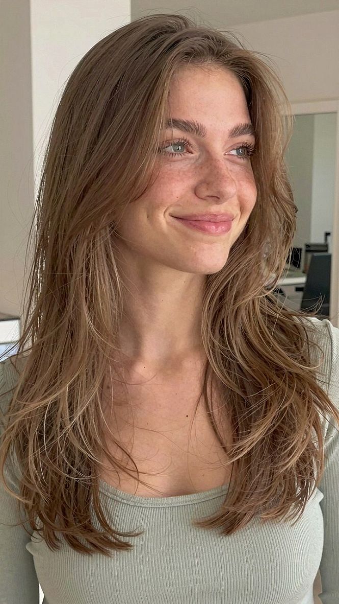Why Medium-Length Layers and Fringe Create Balance