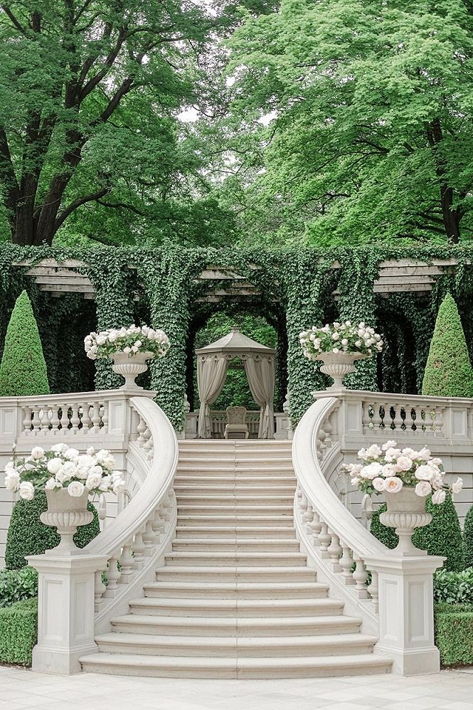 Elegant Stone Steps: Transform Your Landscape Design