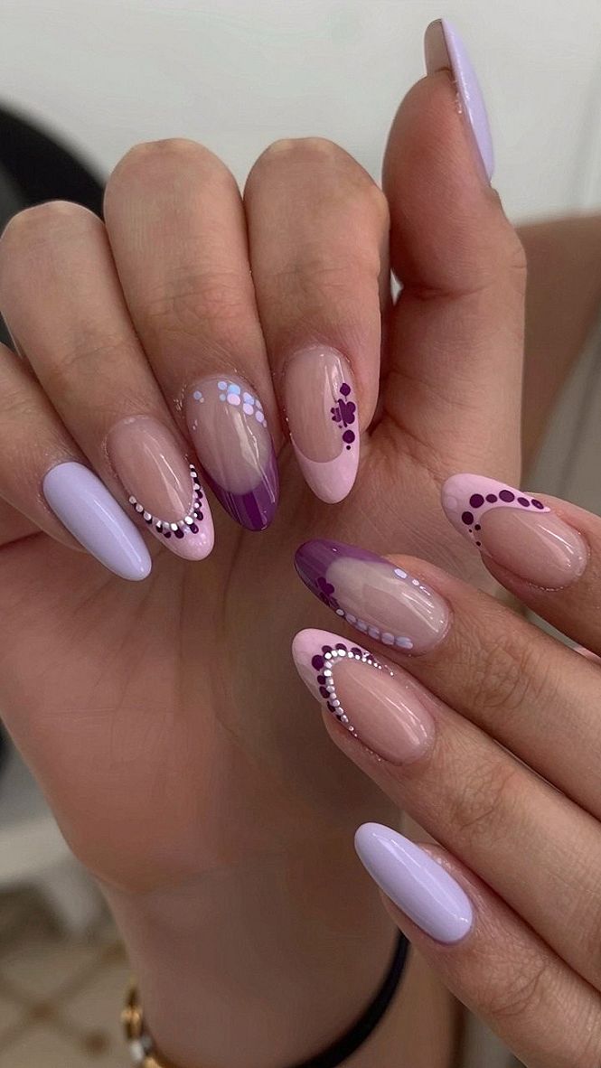 Soft Lavender and Plum Dot Flower Tips on Almond Nails
