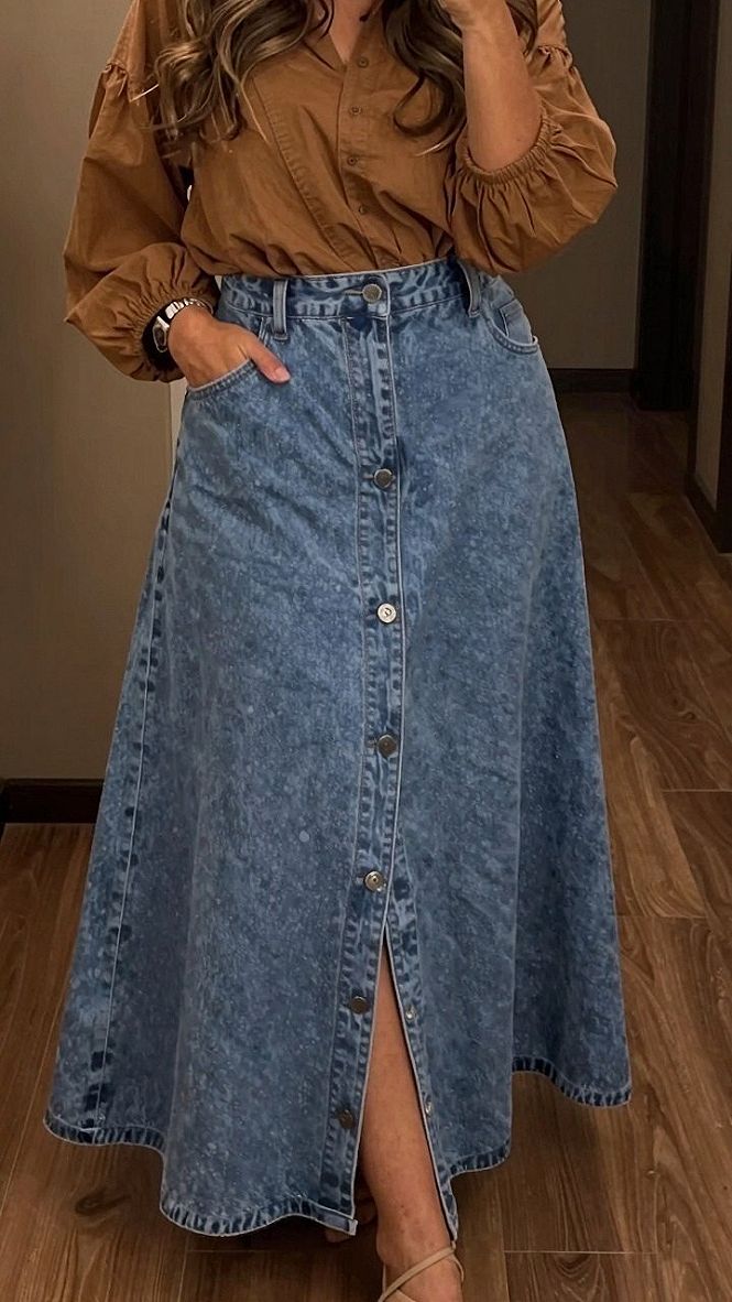 Adding Boots and Accessories to Your Fall Skirt Outfit