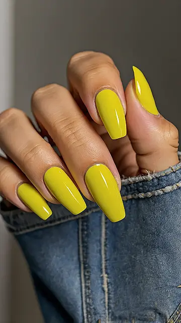 Yellow Nail Glow