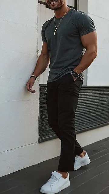 Summer Style: Shorts, a Blazer, and a Smile!: