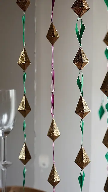 Glittery Glam Christmas DIY