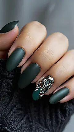 February’s Chic Nails