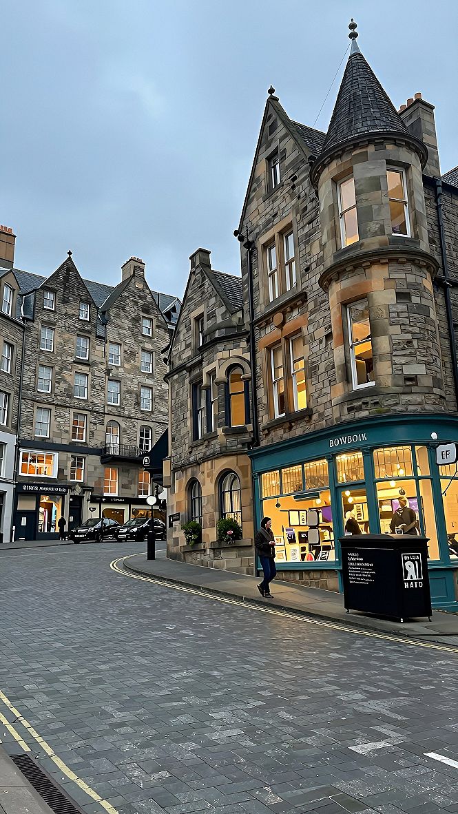 Exploring Historic Edinburgh Streets and Stone Architecture