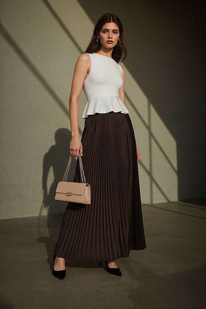 Chic Pleated Dress Styles: Modest & Trending Wedding Guest Outfits