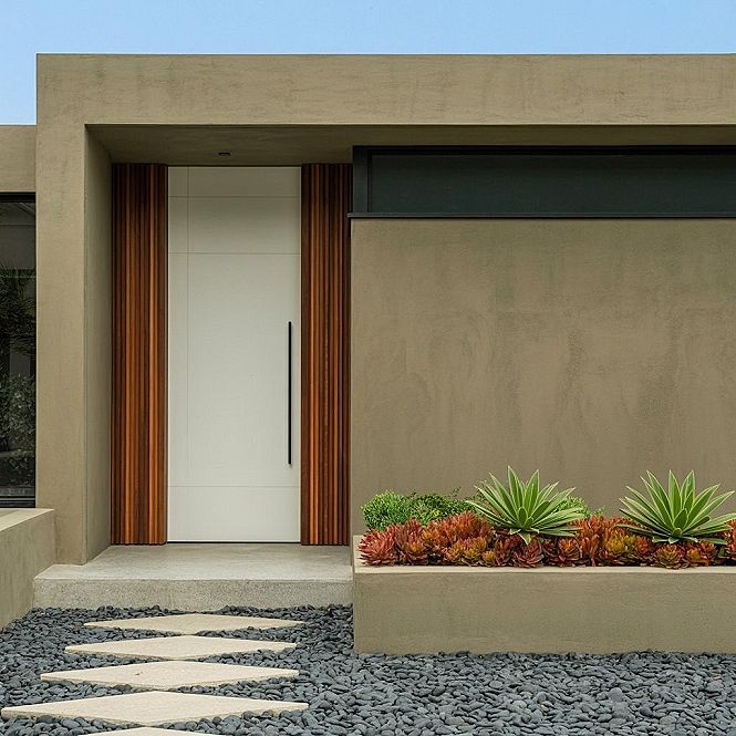 Chic Low Budget Tropical House Design for Small Spaces