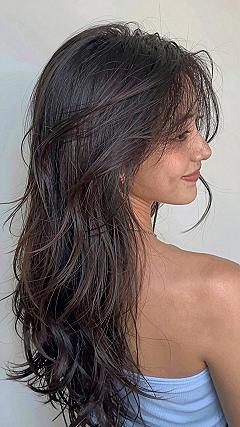 Pairing Soft Waves with a Half Up Bridal Style