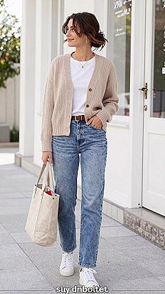 Pairing a Cropped Cardigan with High Rise Denim