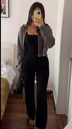 Why Layering a Cropped Zip Cardigan Over Denim Works