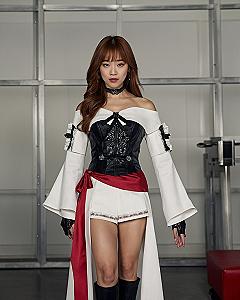 Crafting an Off Shoulder Pirate Top With Fitted Corset