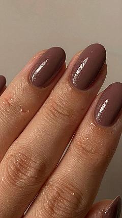 Deep Toffee Caramel Nails with High Shine Finish