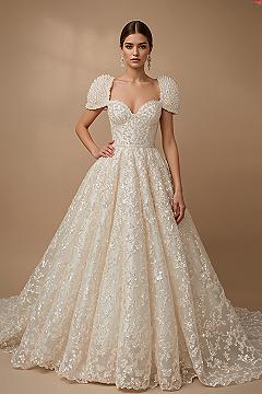Couture Wedding Gown: Exquisite Luxury for Your Grand Evening Gala