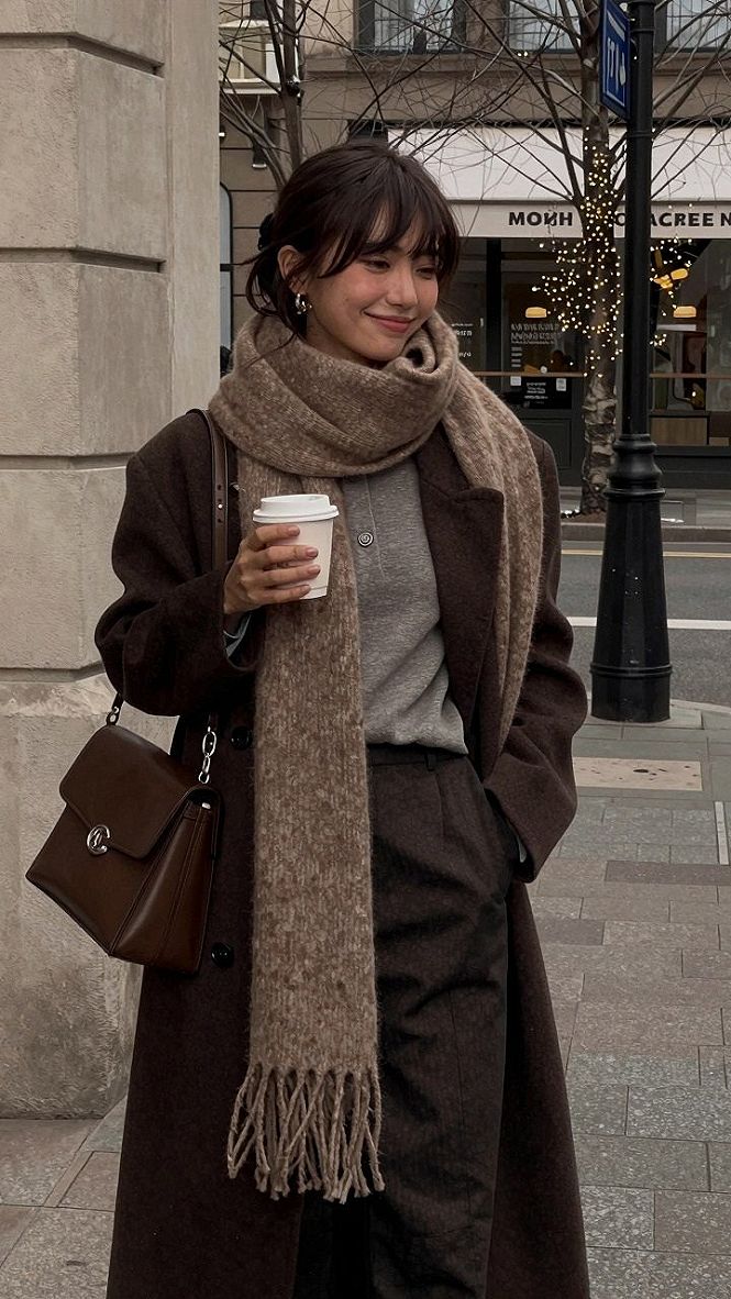 Layering a Wool Coat with a Chunky Scarf