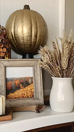 Fall’s Gentle Touch: Decor Without Excess