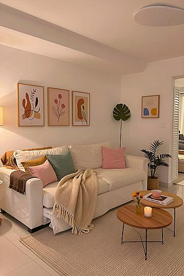 Using Warm Neutrals and Soft Pastels Together