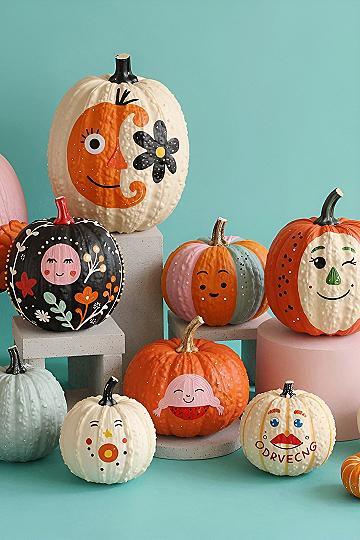 Painting Cute Characters and Faces on Pumpkins