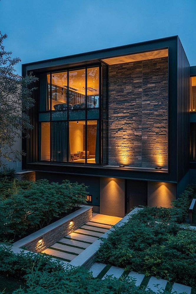 Nighttime Modern Glass House Design: Contemporary Home Exterior Glow