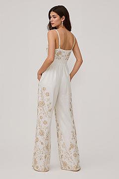 Embroidered Jumpsuit: Stylish Alternative for Homecoming & Elegant Events