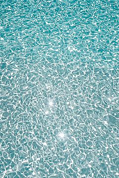 Water Core Wallpaper: Crystal Clear Summer Aesthetic