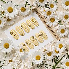 Sunny Yellow Gingham & 3D Daisy Press-Ons for Summer