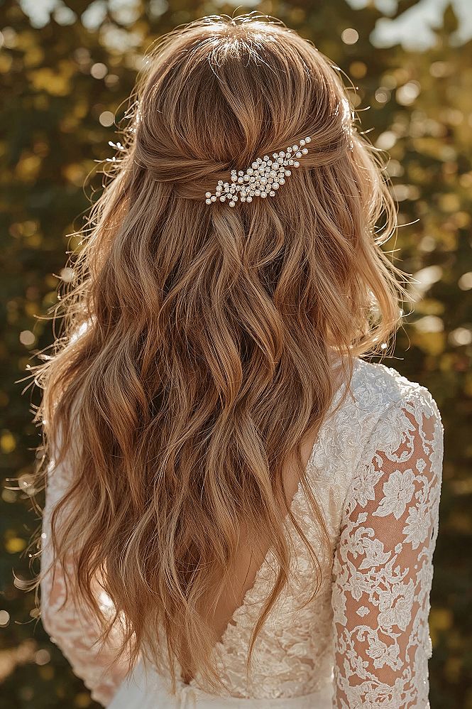 Stunning Bridal Hair Inspiration: Blonde Wedding Styles