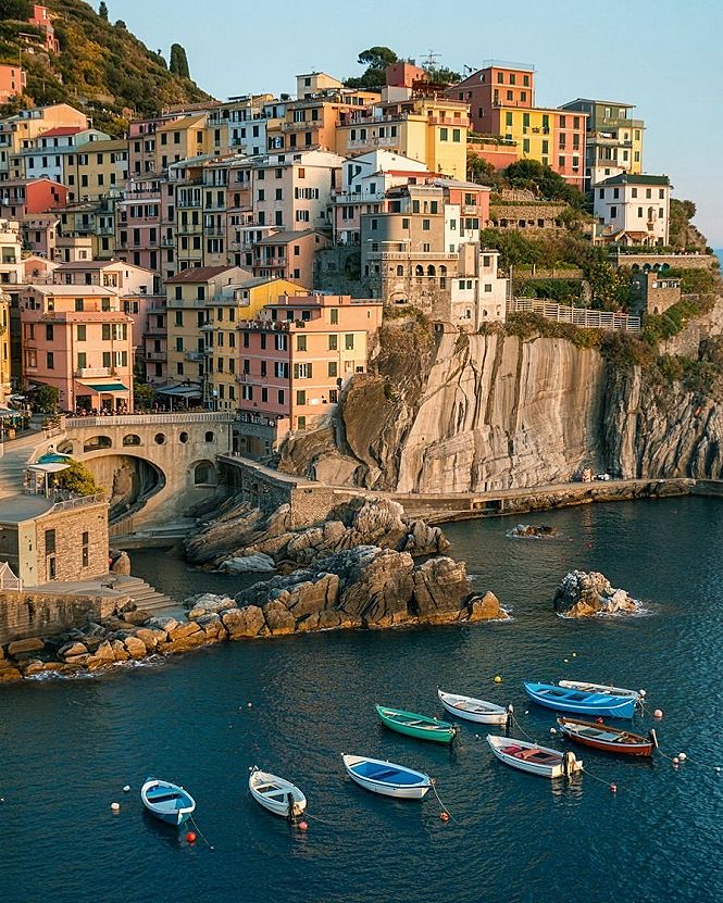 Capture the Colorful Magic of Cinque Terre, Italy Photography