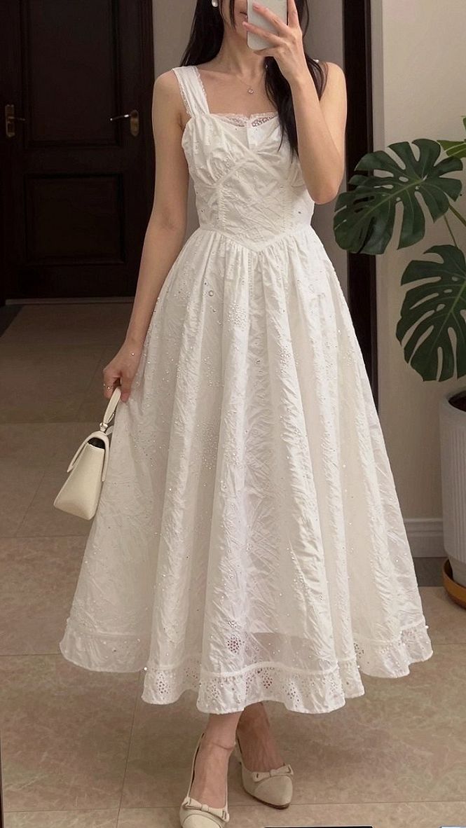 Keeping Your White Cotton Midi Dress Bright and Clean