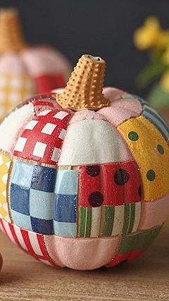 Painting Quilt Pattern Pumpkins With Colorful Patchwork Designs