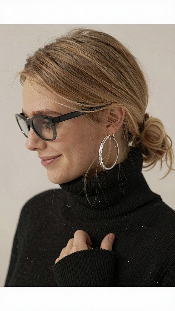 Keeping Black Turtlenecks Lint Free And Soft