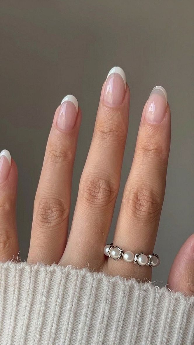 Short Oval French Tip Gel Nails for Brides
